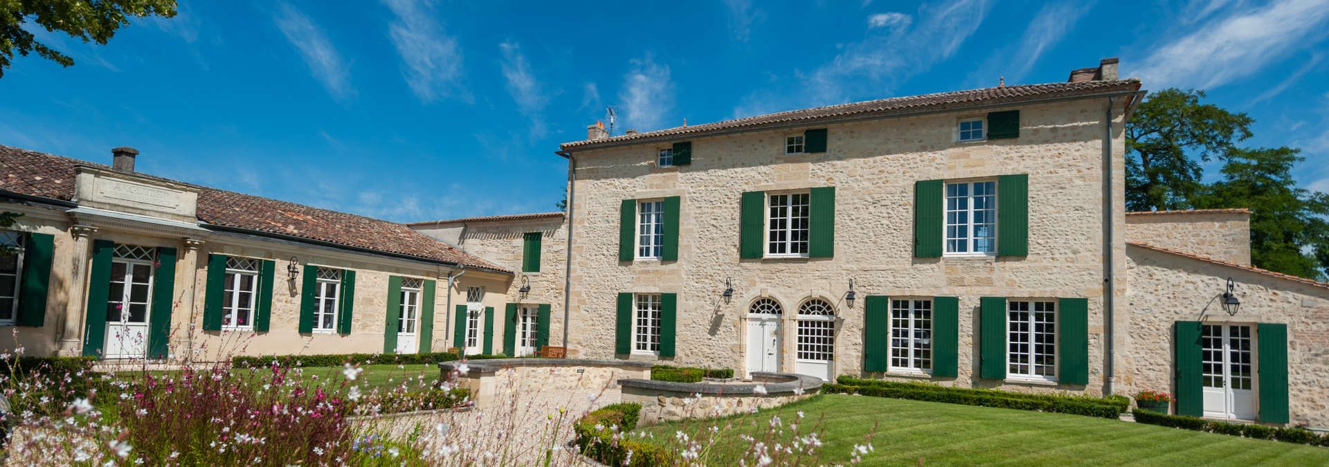 Château Angludet - Rue des Vignerons