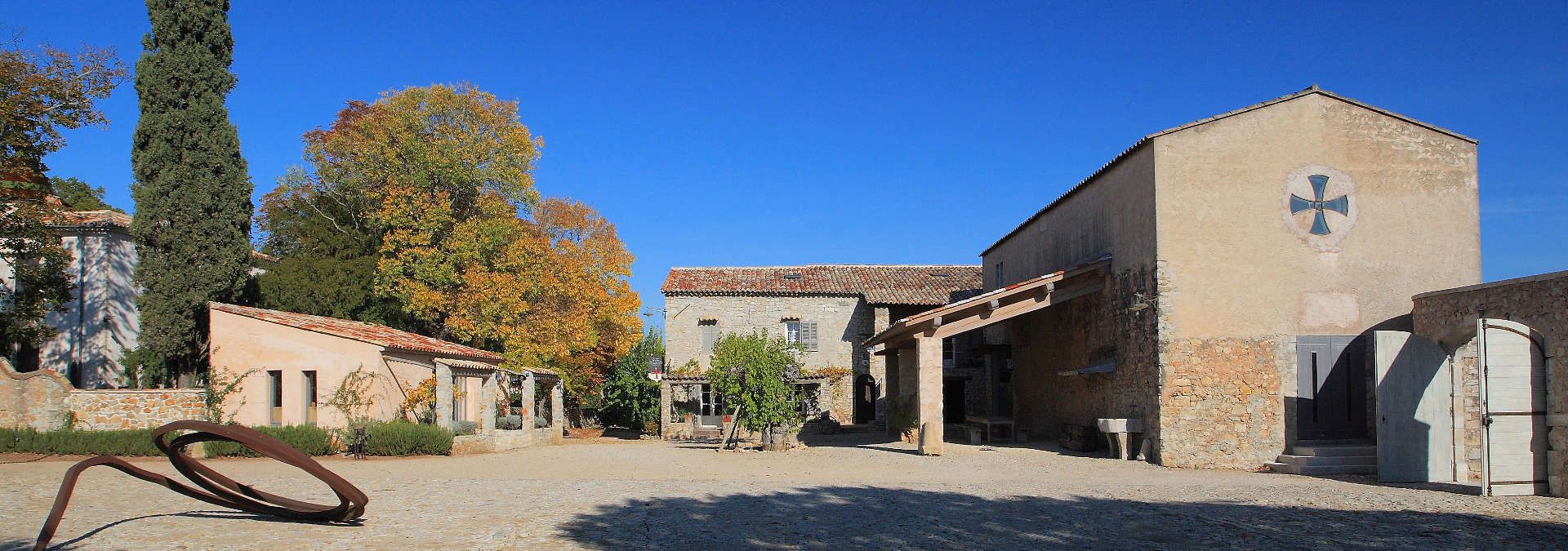 Commanderie de Peyrassol - Rue des Vignerons