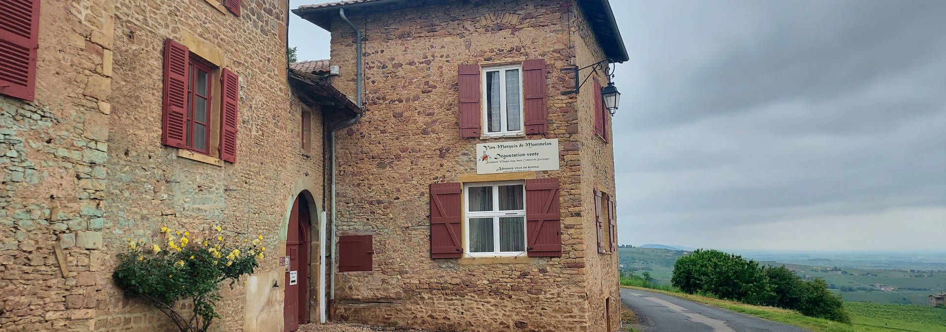 Domaine Chateau de Montmelas - Rue des Vignerons