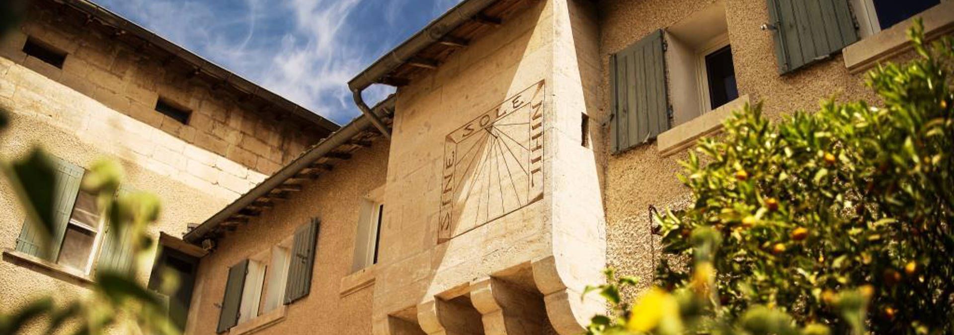Château Mourgues du Grès - Rue des Vignerons