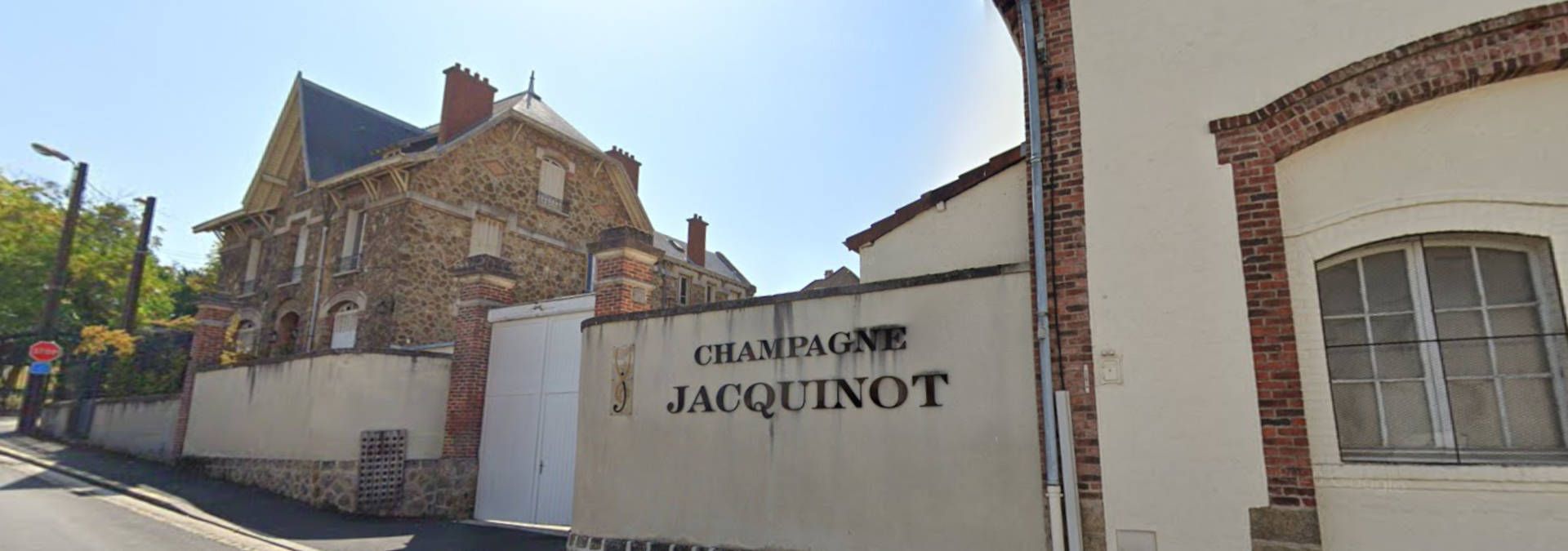 Champagne Jacquinot et Fils - Rue des Vignerons