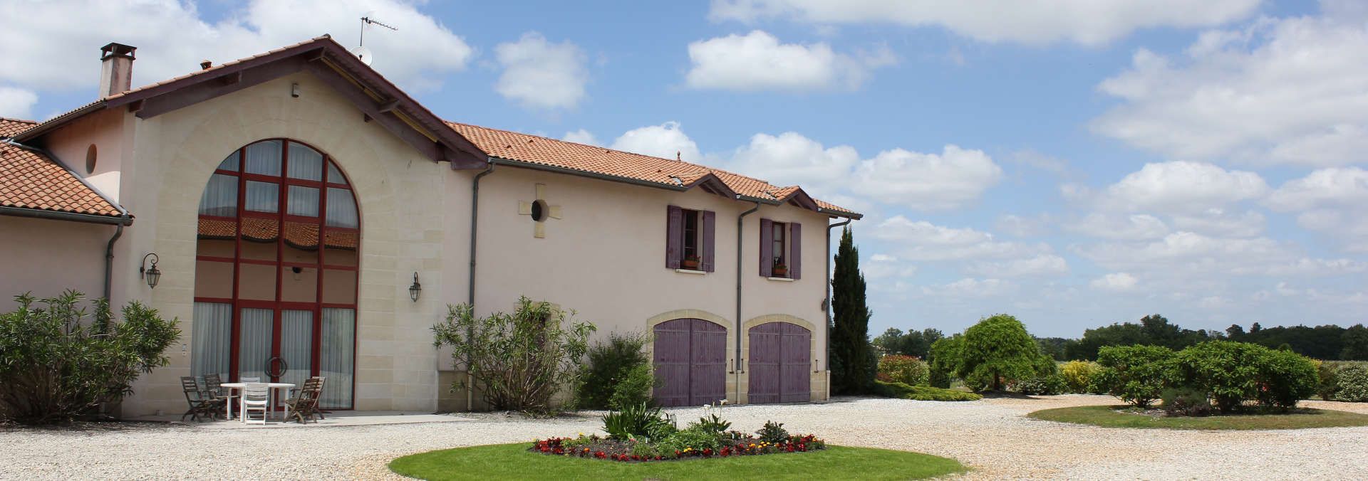 Château Haut-Lagrange - Rue des Vignerons