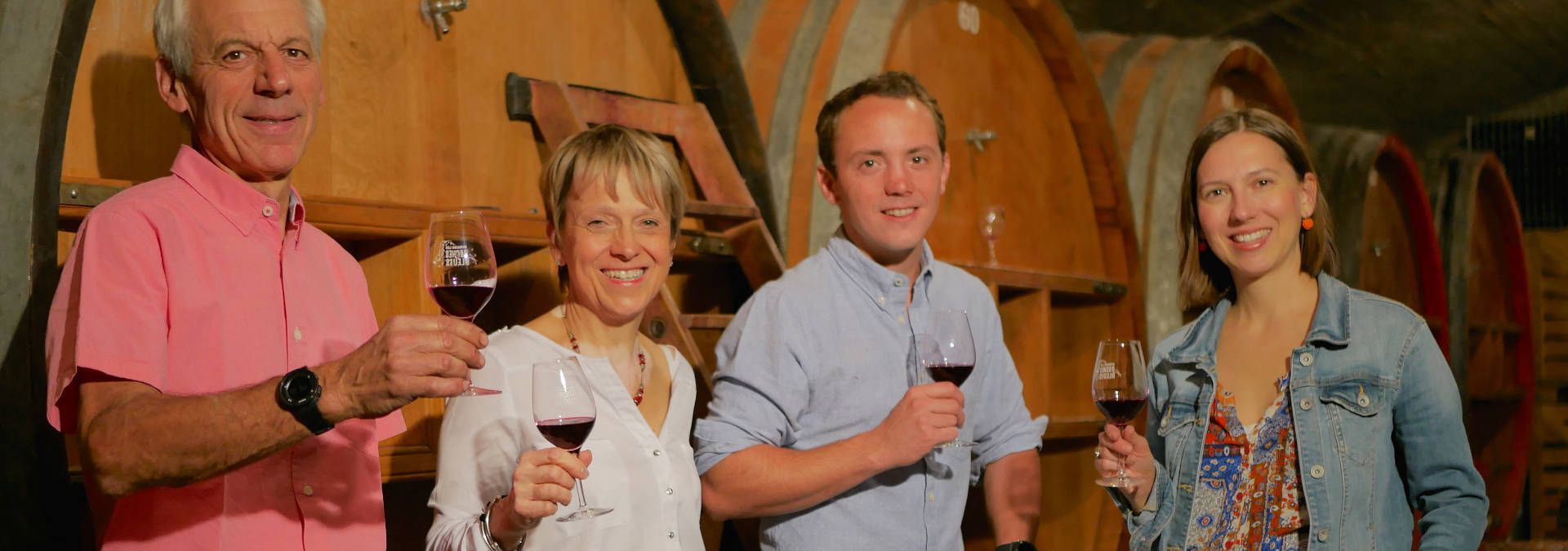 Domaine Les Roches Bleues - Rue des Vignerons