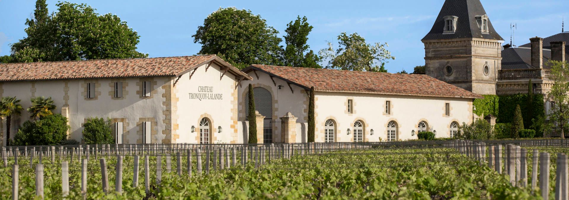 Château Tronquoy-Lalande - Rue des Vignerons