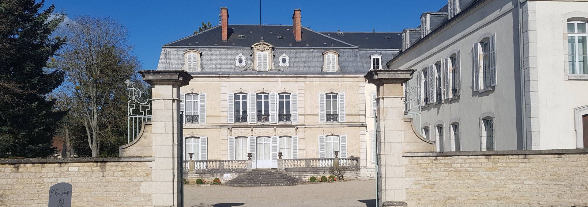 Dufouleur Frères - Rue des Vignerons