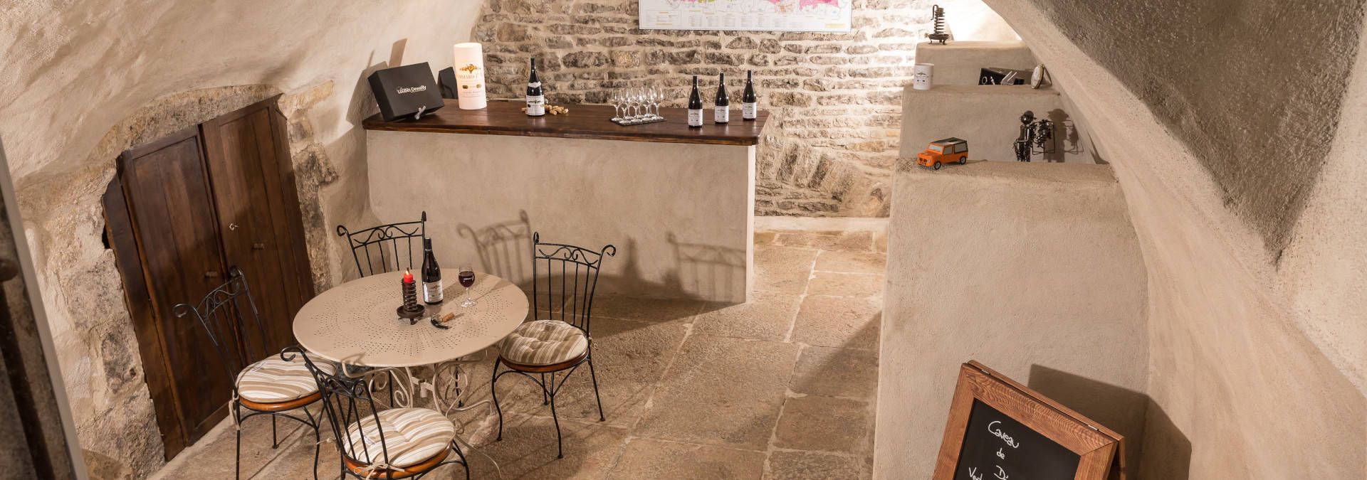 Domaine Loubet-Dewailly, Rue des Vignerons