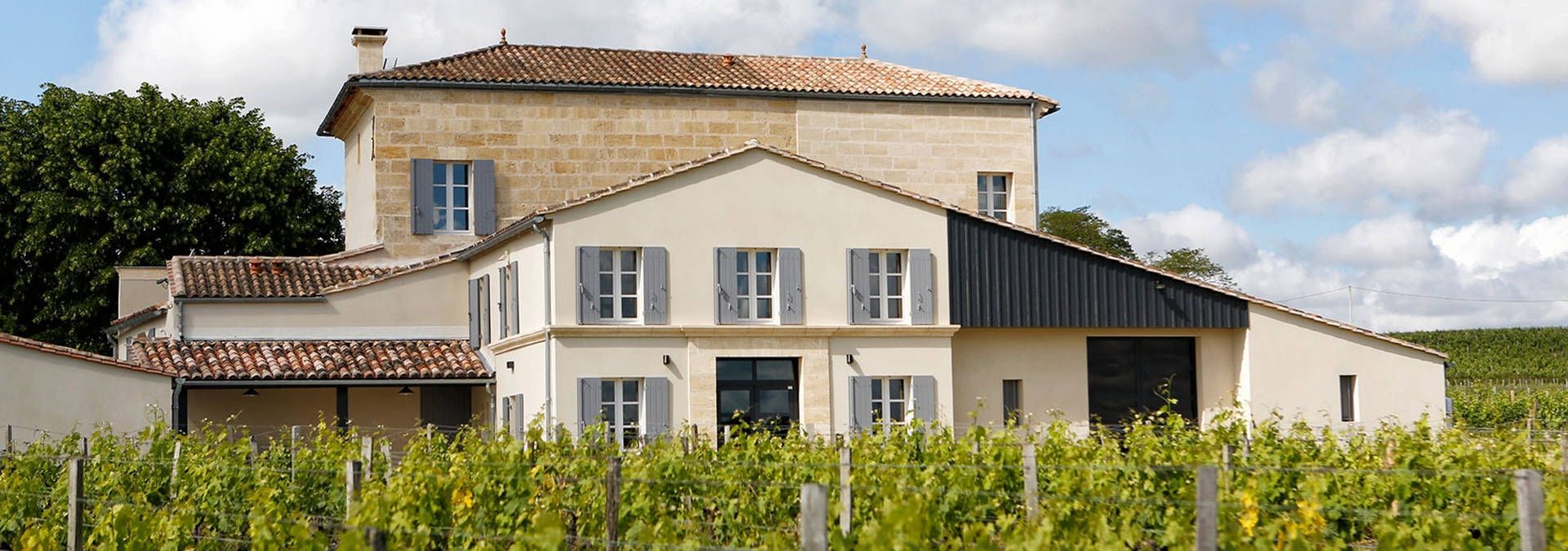 Château Grangey - Rue des Vignerons