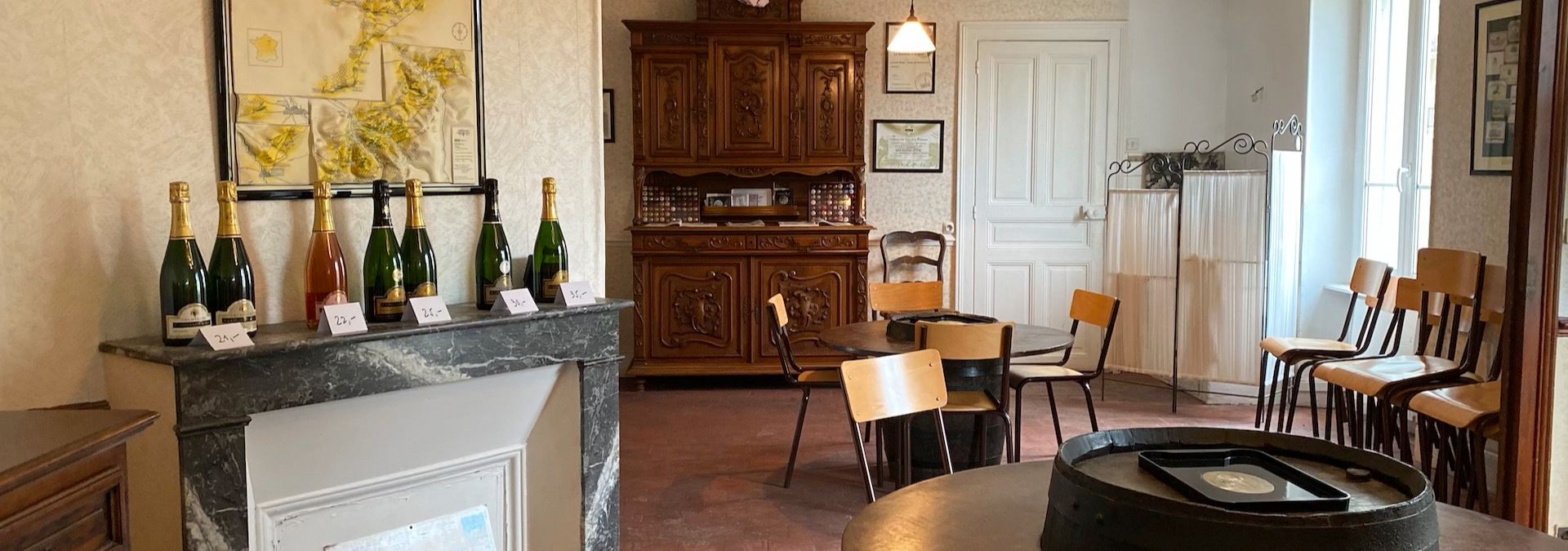 Champagne P. Lancelot-Royer - Rue des Vignerons